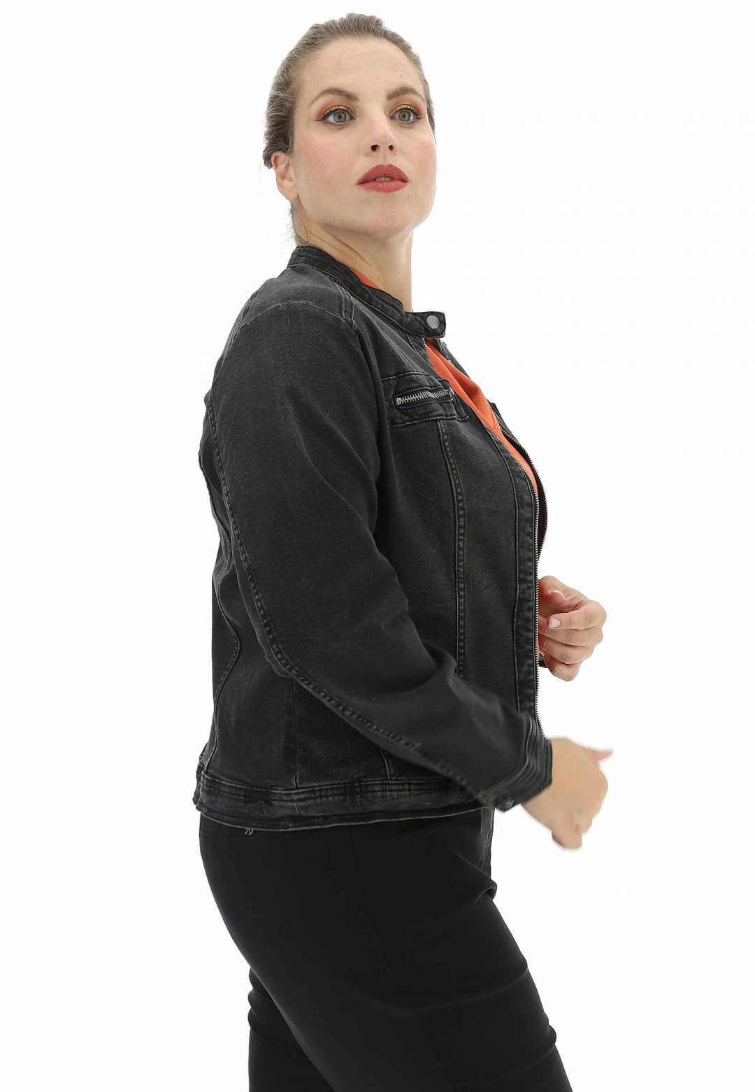 Giubbino In Jeans Collo Coreana Nero Only Carmakoma - immagine 3