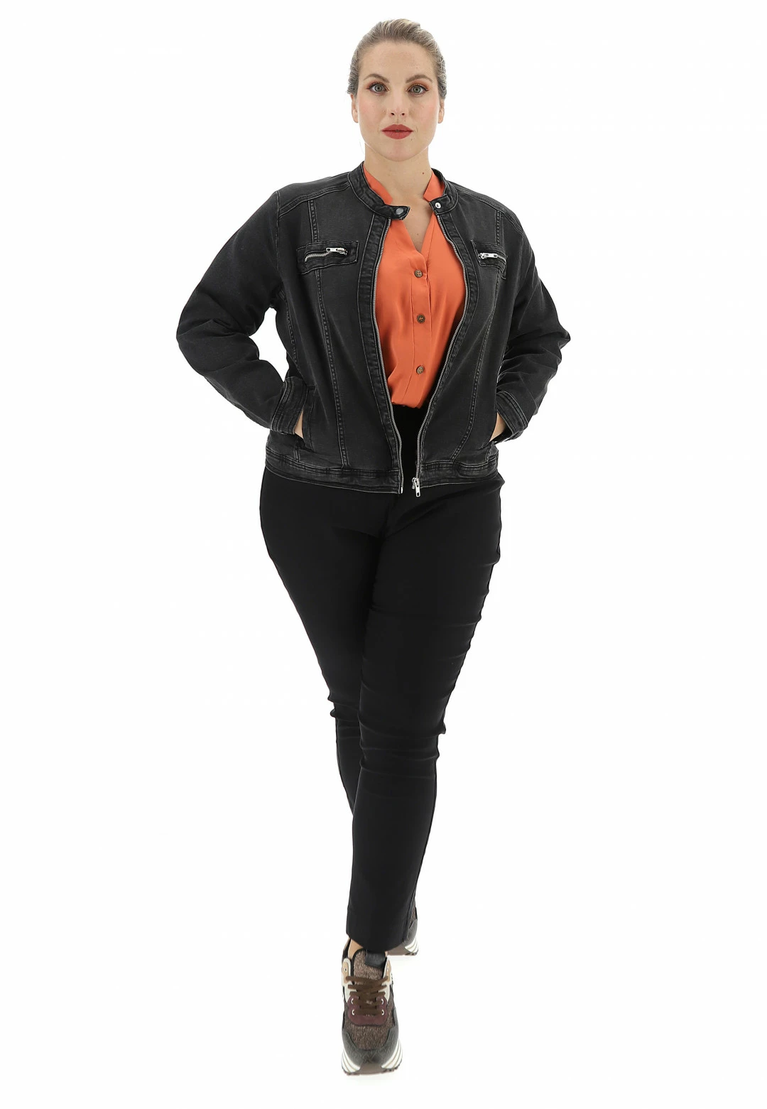 Giubbino In Jeans Collo Coreana Nero Only Carmakoma - immagine 5