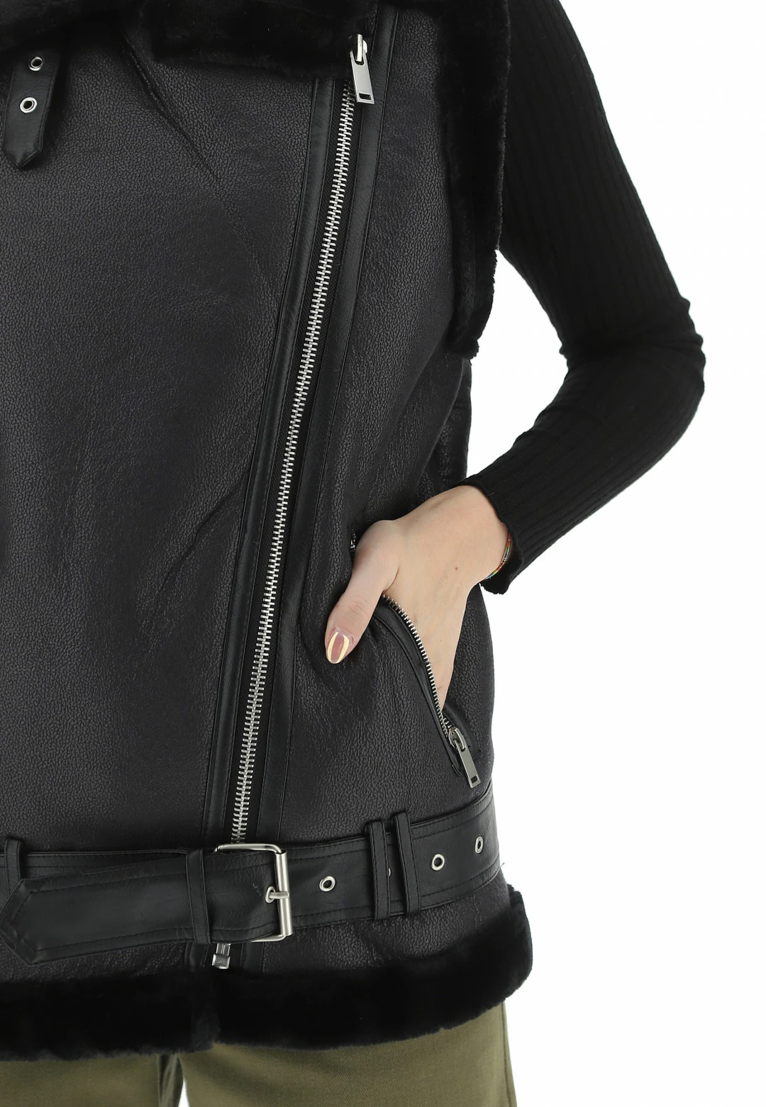 Gilet Simil Montone Smanicato Softy - immagine 4